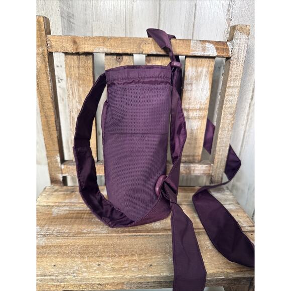 Hydro Flask 20oz Purple Burgundy Thin Carry Sling - Picture 2 of 6